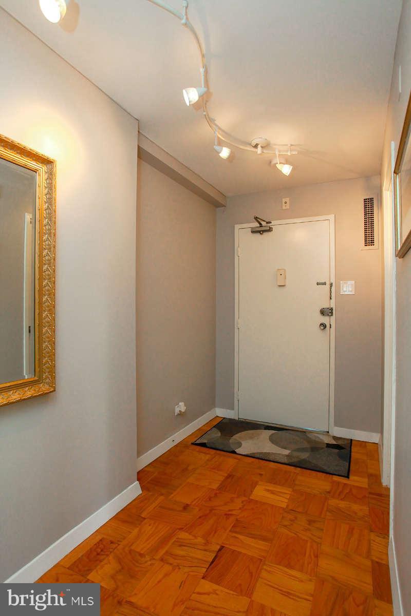 PROSPECT HOUSE - Residential