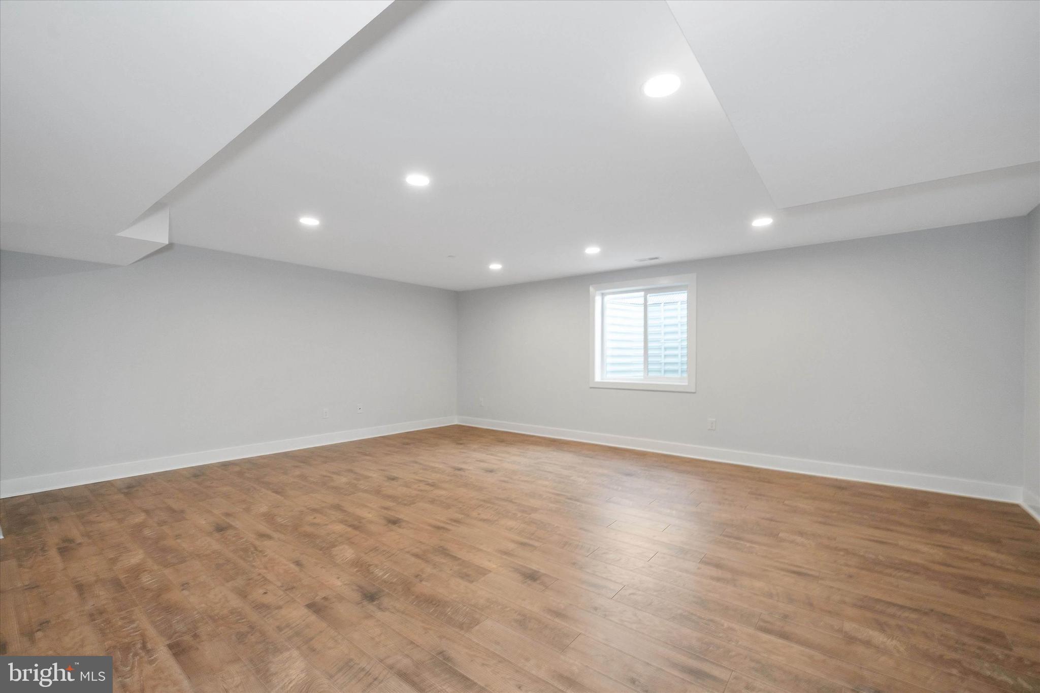 OLDE TOWN - Residential