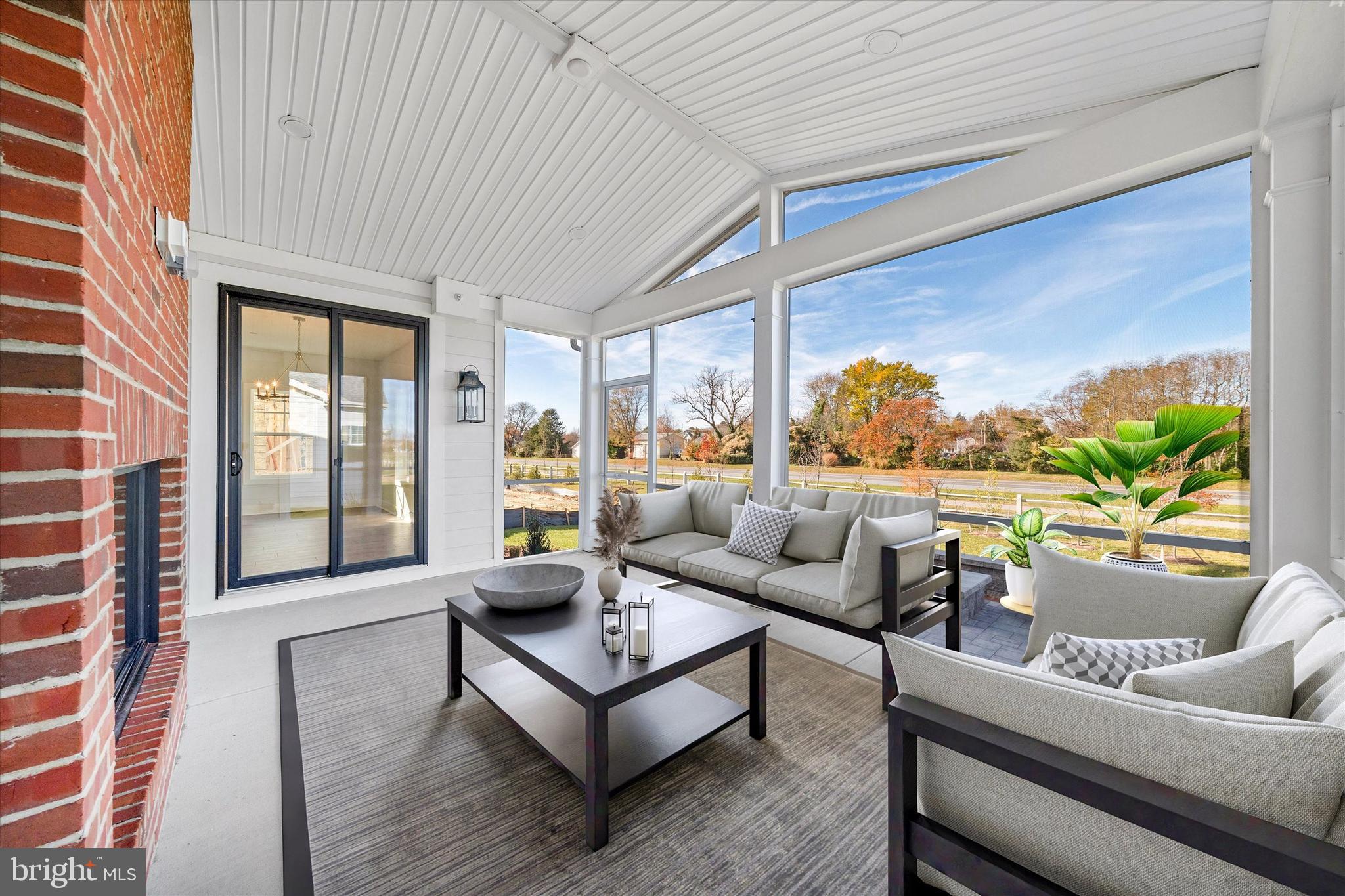 OLDE TOWN - Residential