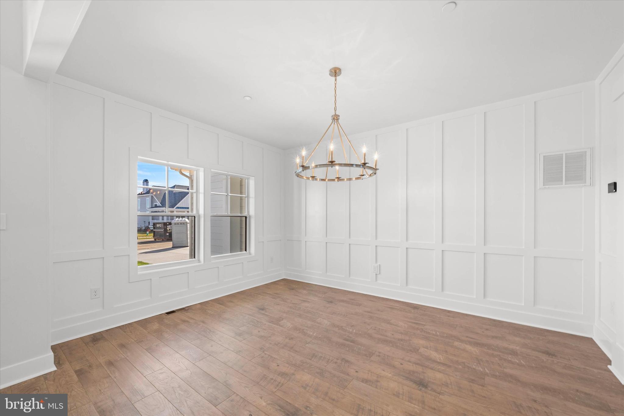 OLDE TOWN - Residential