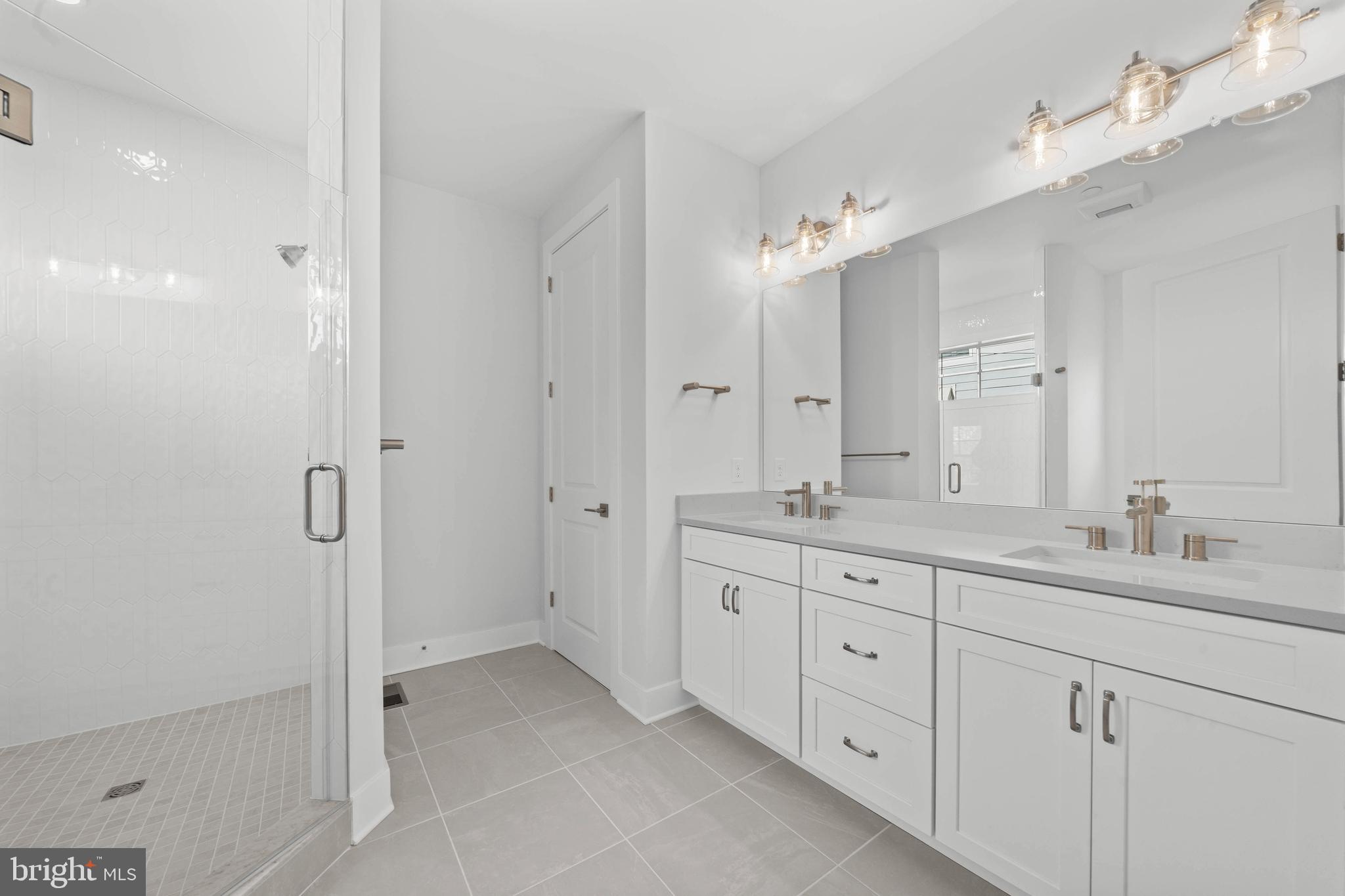 OLDE TOWN - Residential