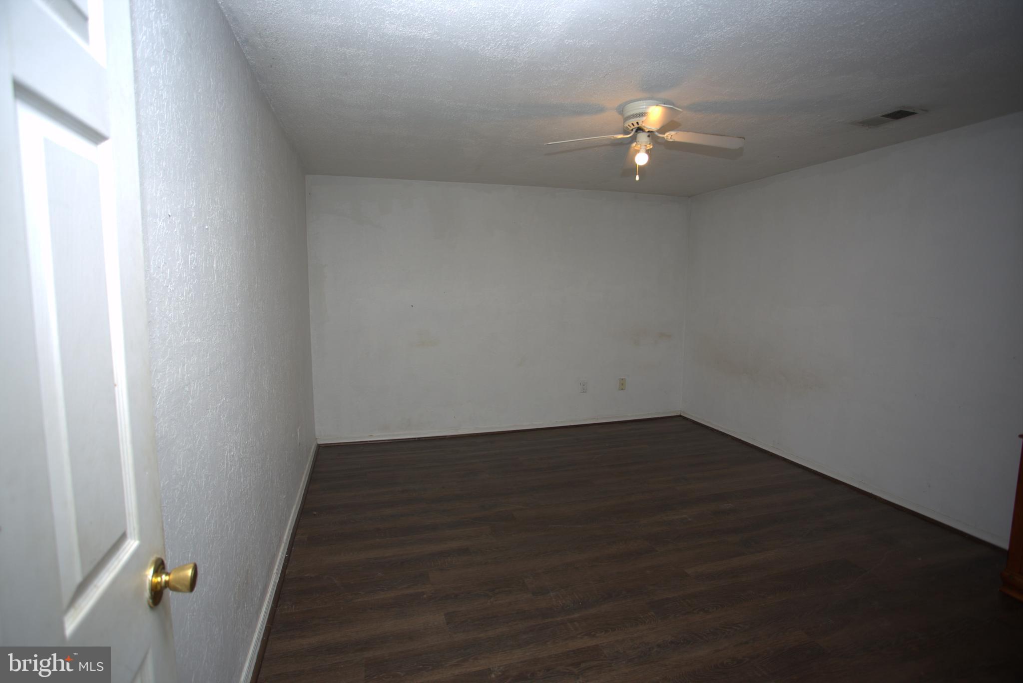 CHESAPEAKE RANCH ESTATES - Residential