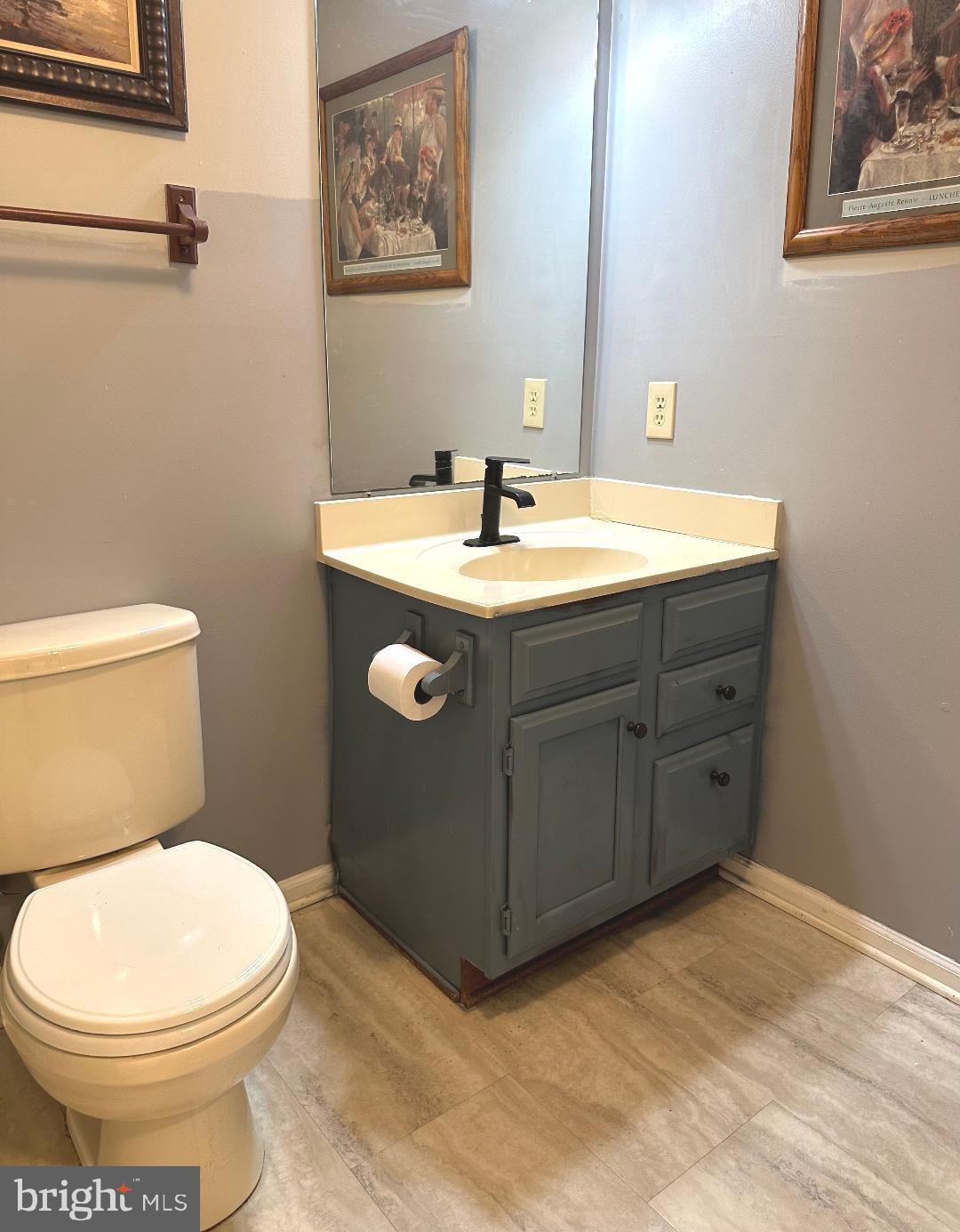 BLUFFS AT DEEP CREEK - Residential