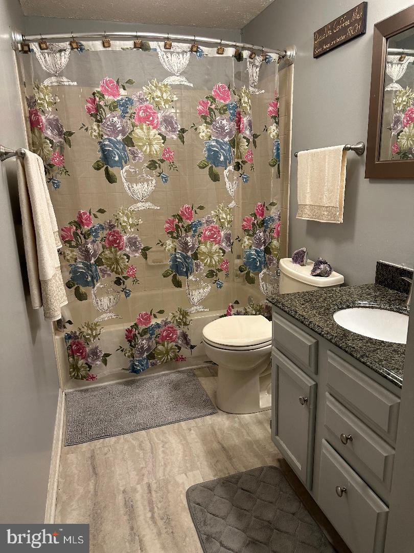 BLUFFS AT DEEP CREEK - Residential