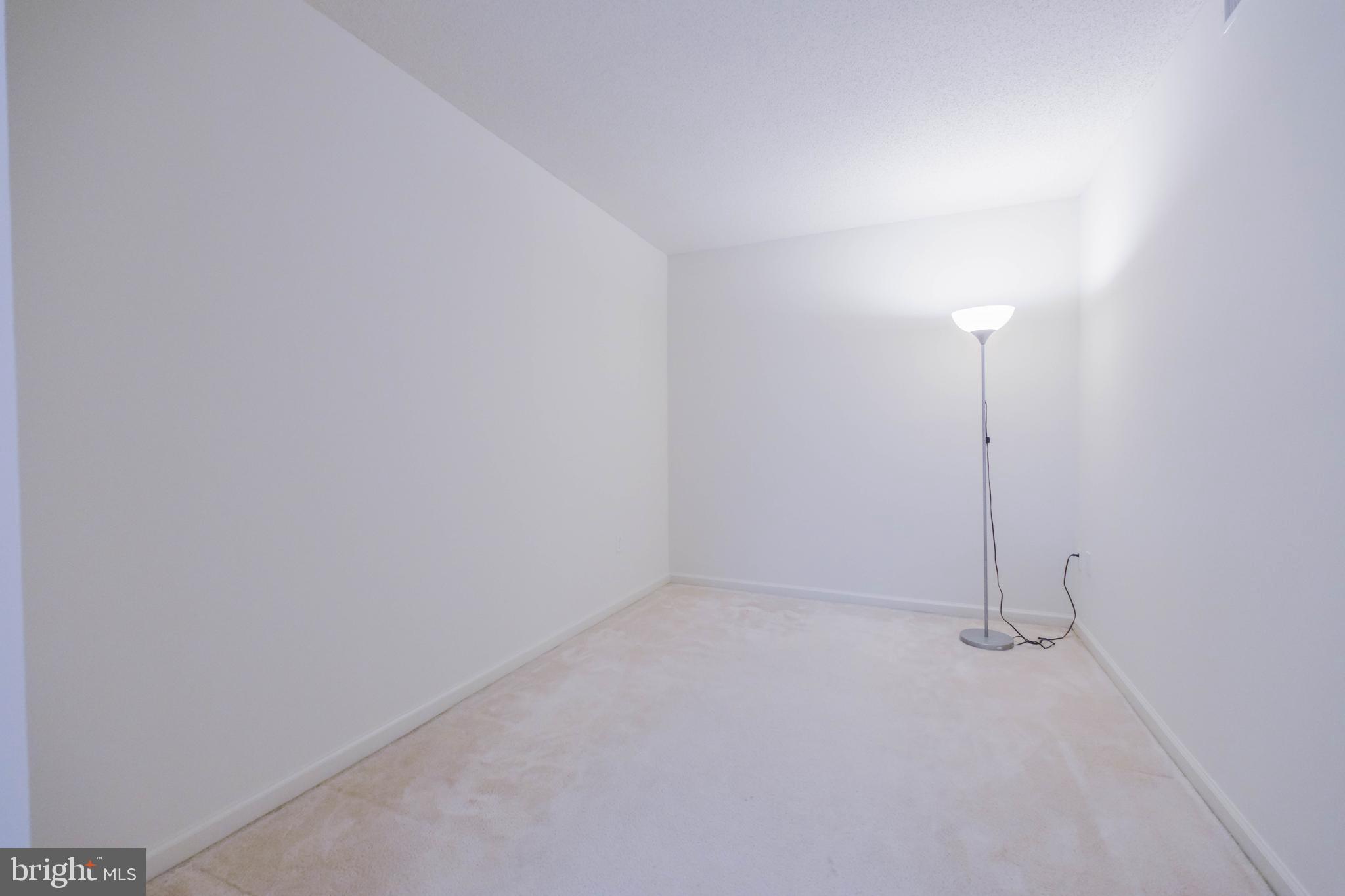 WILTON HOUSE - Residential Lease