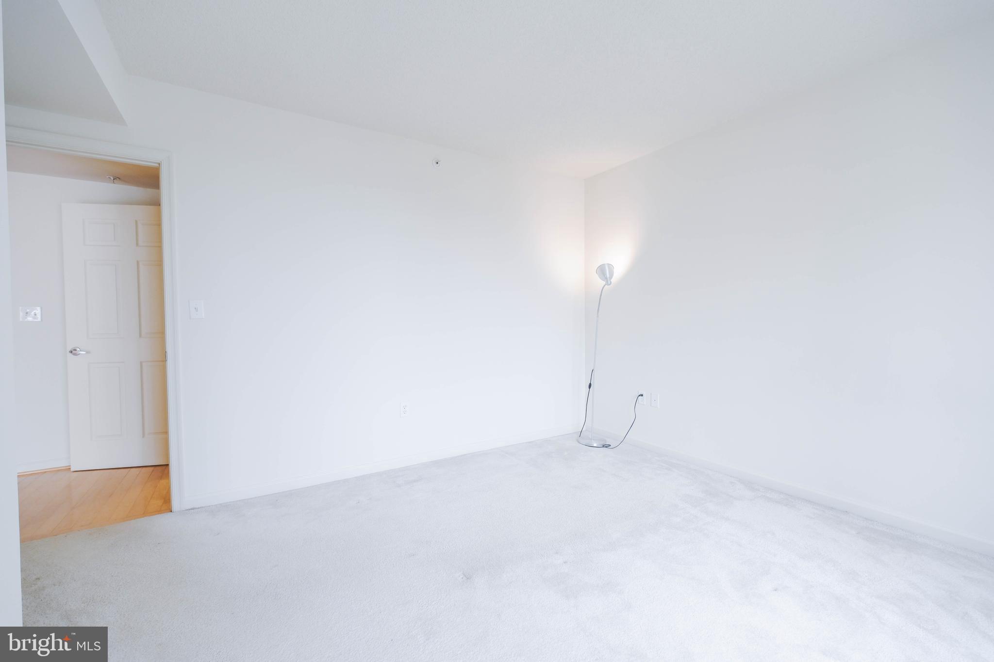 WILTON HOUSE - Residential Lease