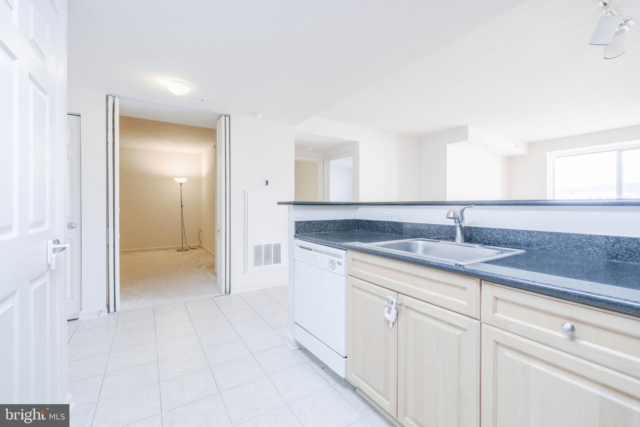 WILTON HOUSE - Residential Lease