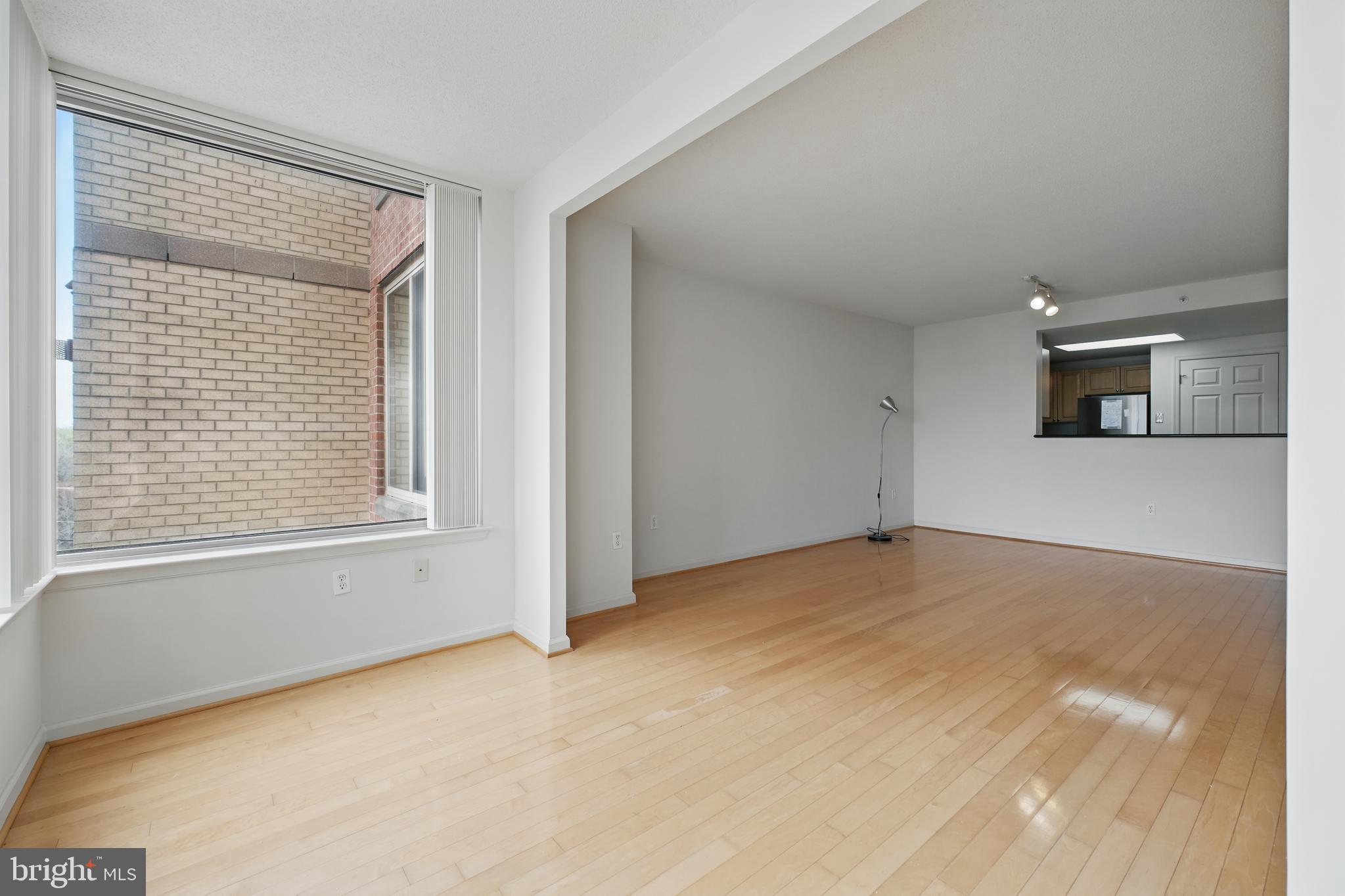 WILTON HOUSE - Residential Lease