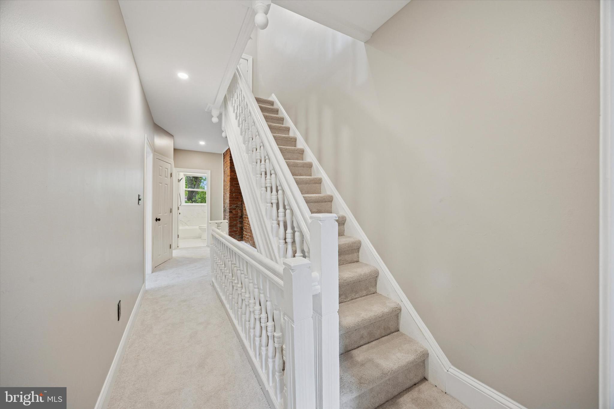 HISTORIC DISTRICT - Residential