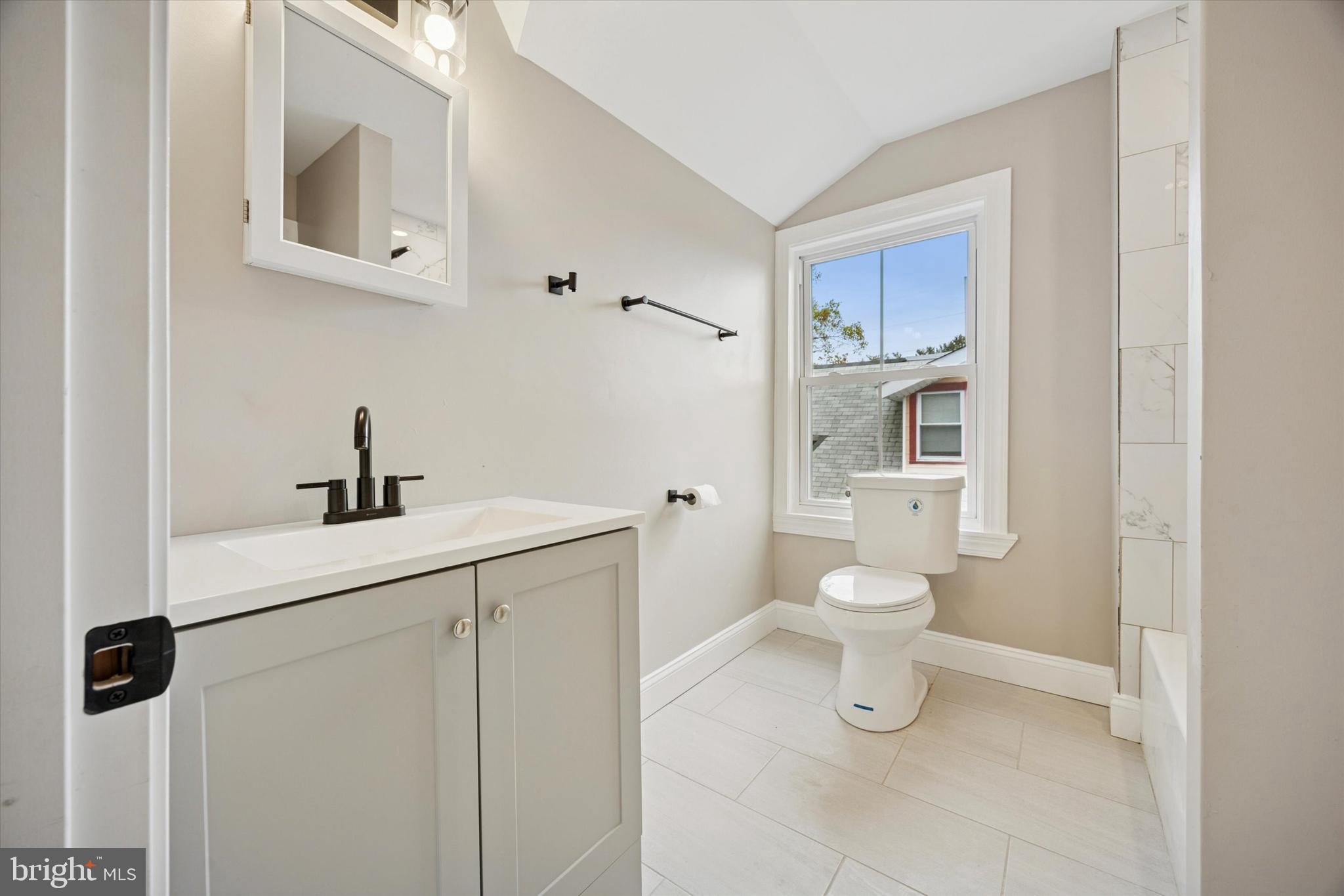 HISTORIC DISTRICT - Residential