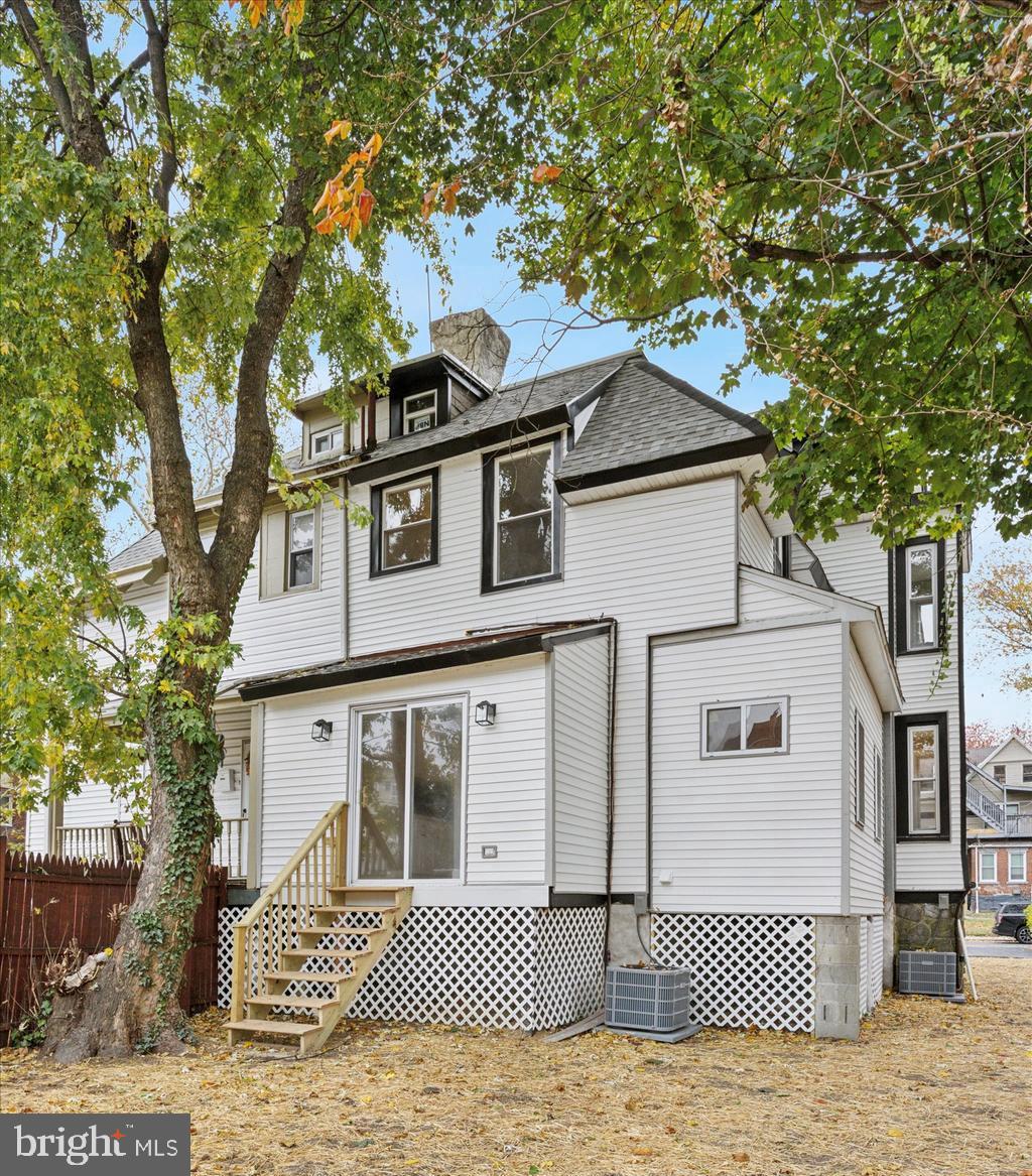 HISTORIC DISTRICT - Residential