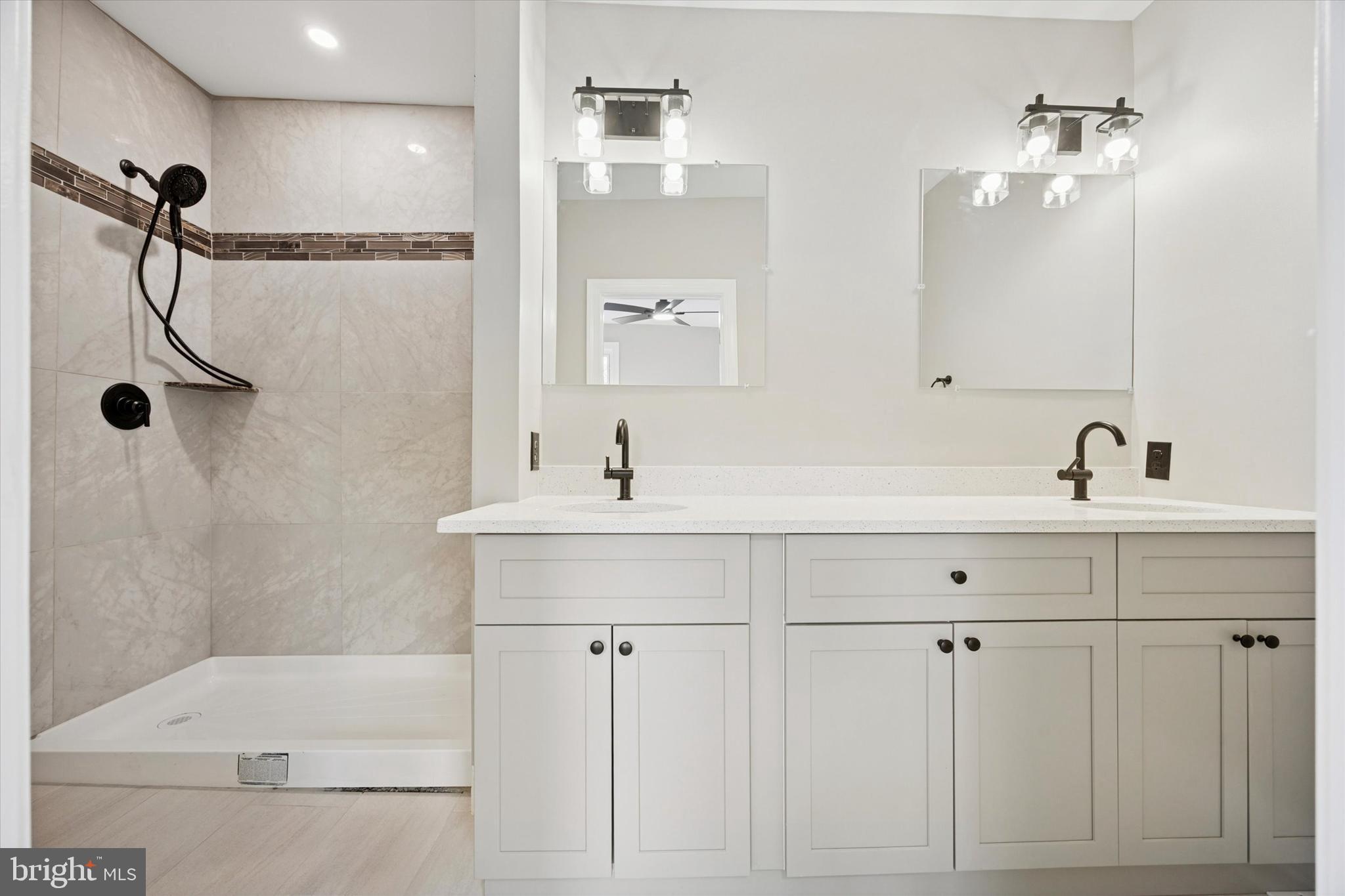 HISTORIC DISTRICT - Residential