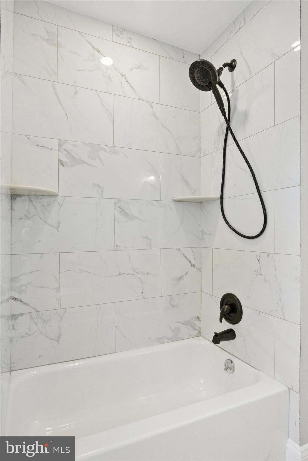 HISTORIC DISTRICT - Residential