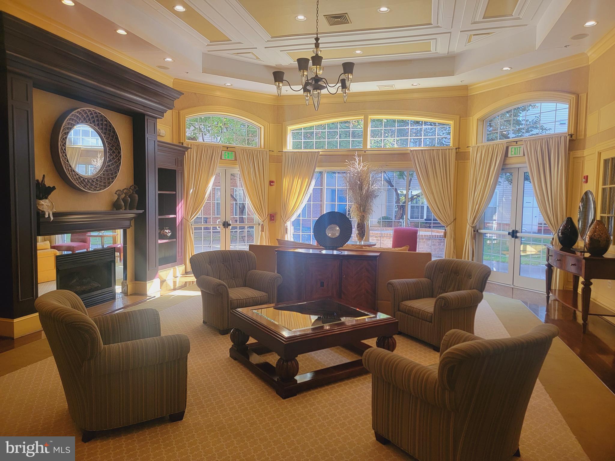 HIGH VIEW AT HUNT VALLEY - Residential