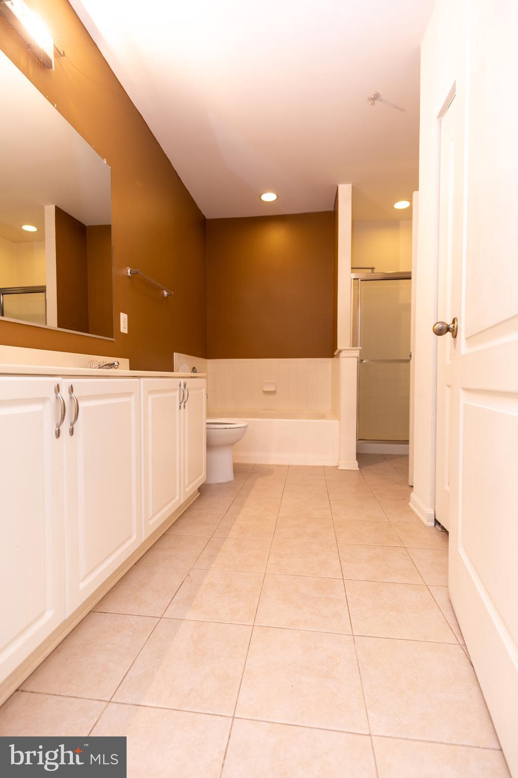 HIGH VIEW AT HUNT VALLEY - Residential