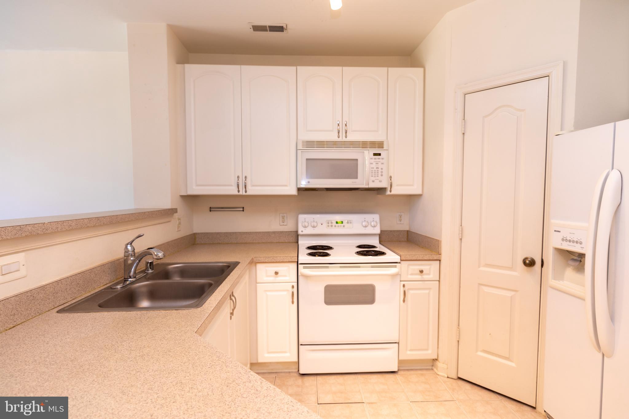 HIGH VIEW AT HUNT VALLEY - Residential