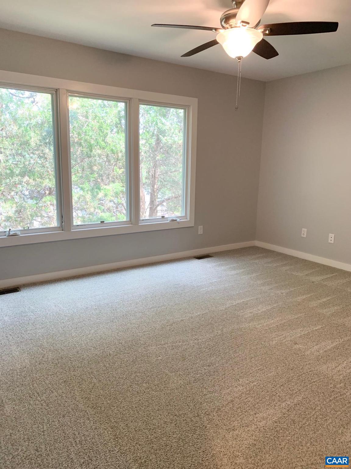 LINDEN TOWN LOFTS - Residential Lease
