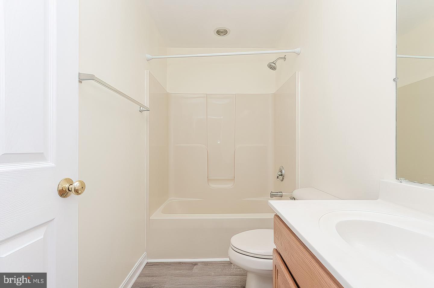 LOCUST HILL - Residential