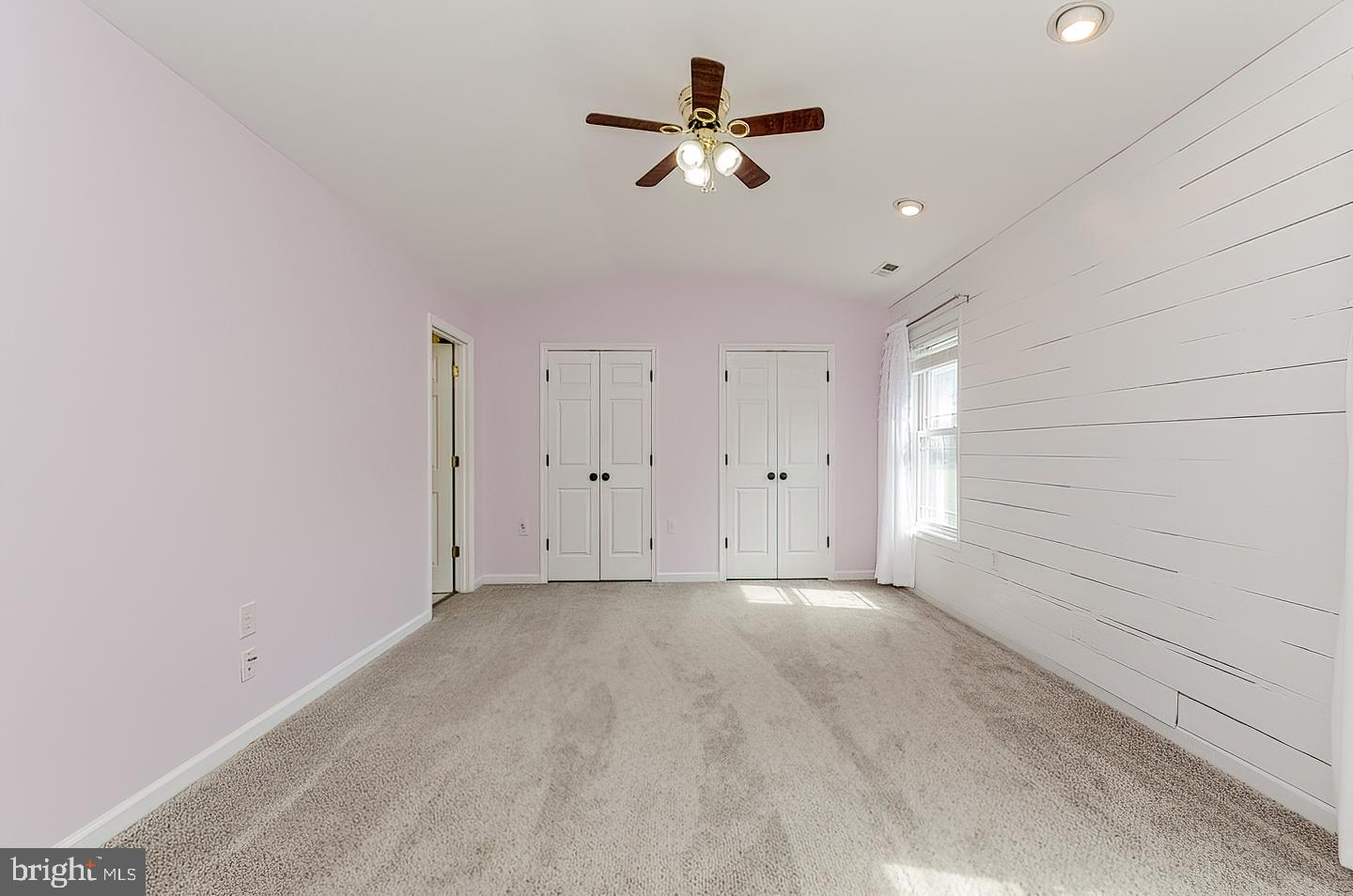 LOCUST HILL - Residential