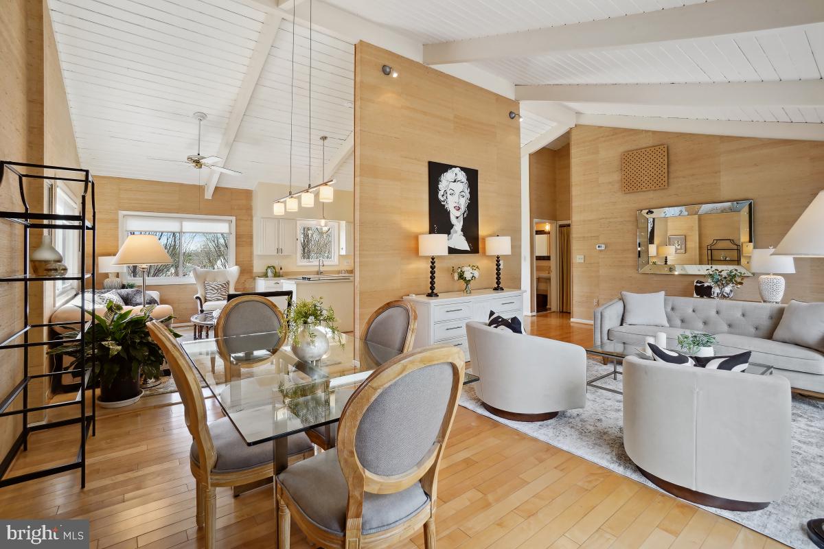 KENSINGTON KNOLLS - Residential