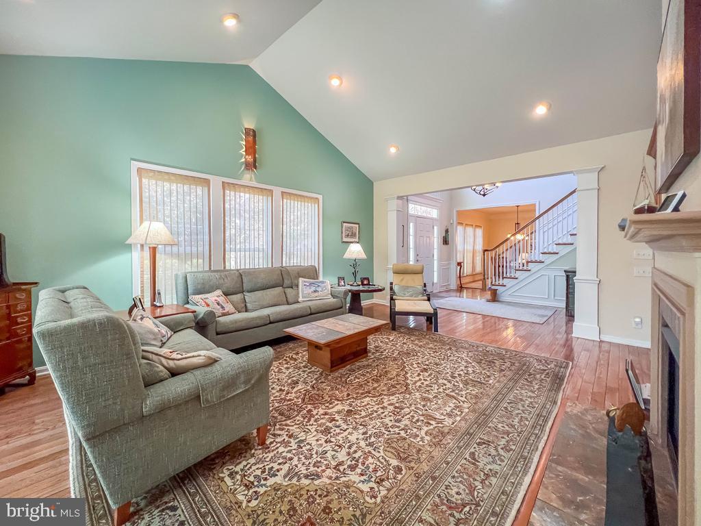 TRADITIONS AT WASH - Residential