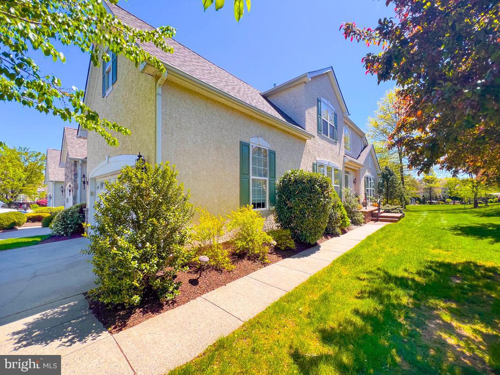 TRADITIONS AT WASH - Residential