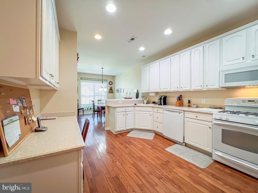 TRADITIONS AT WASH - Residential