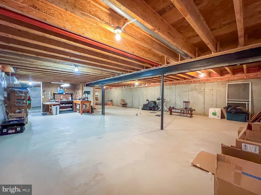 TRADITIONS AT WASH - Residential