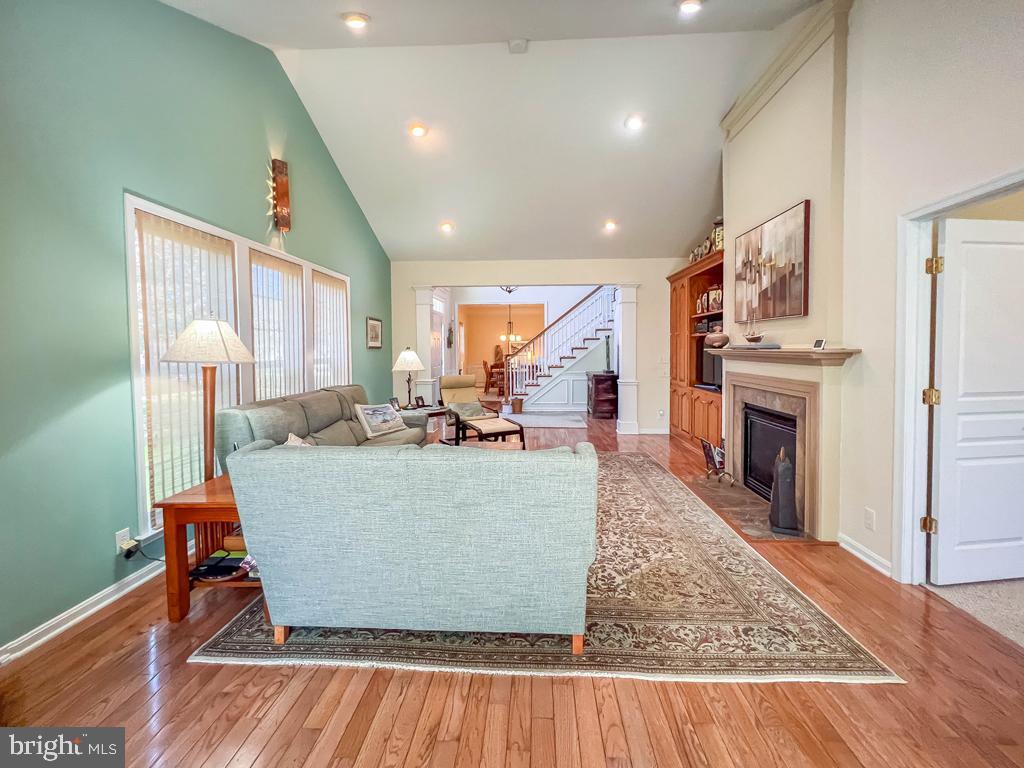 TRADITIONS AT WASH - Residential