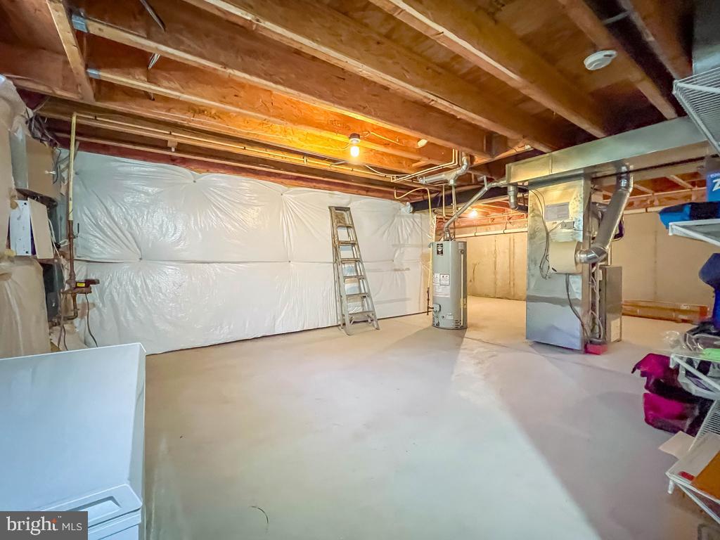 TRADITIONS AT WASH - Residential