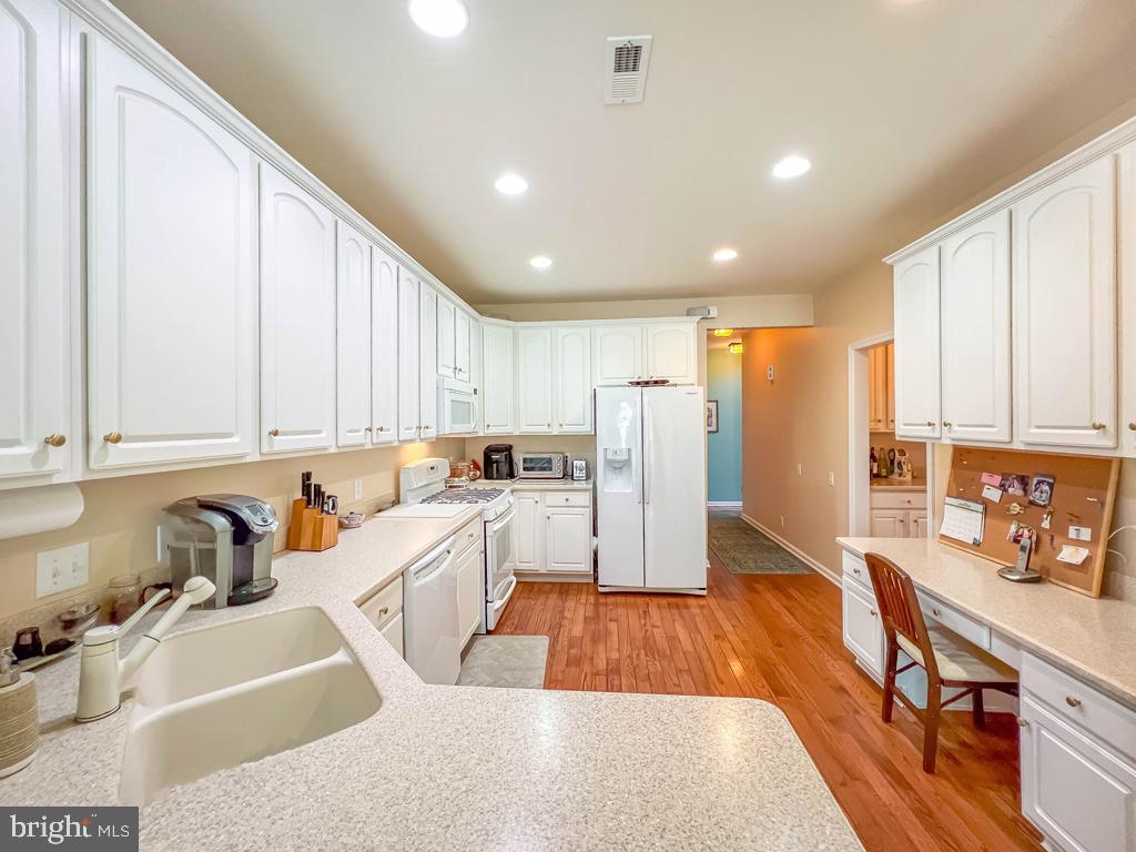 TRADITIONS AT WASH - Residential