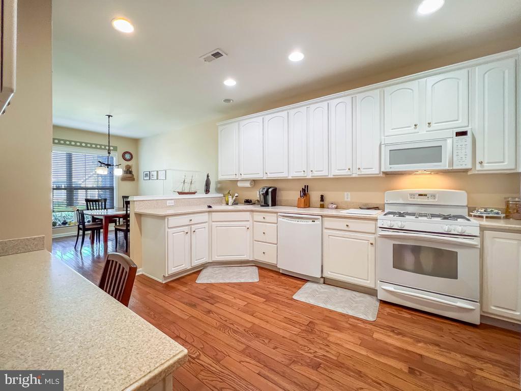 TRADITIONS AT WASH - Residential