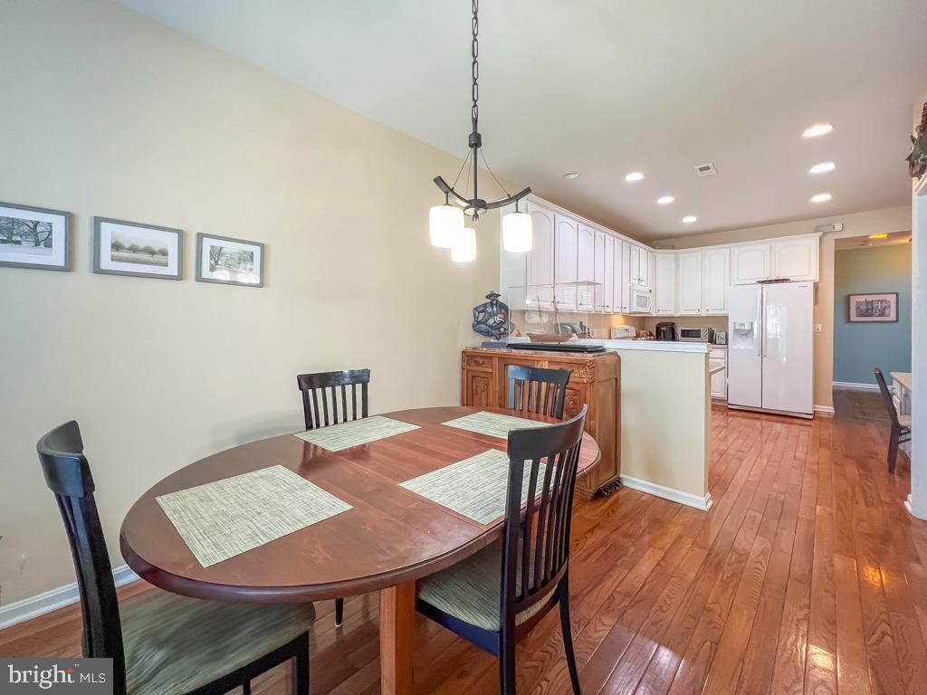 TRADITIONS AT WASH - Residential