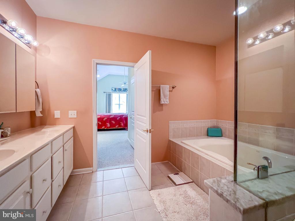 TRADITIONS AT WASH - Residential