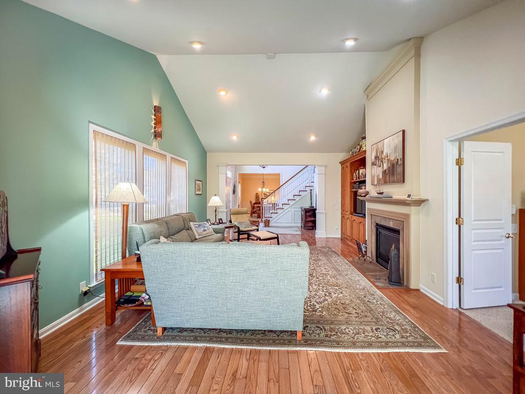 TRADITIONS AT WASH - Residential