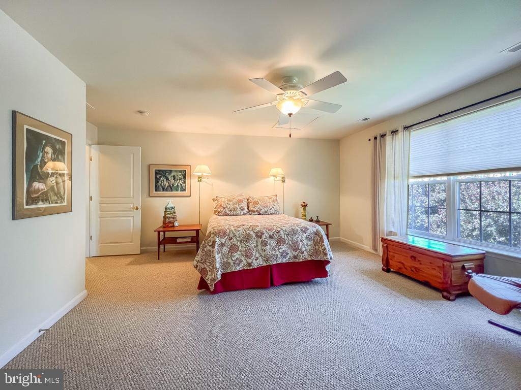 TRADITIONS AT WASH - Residential