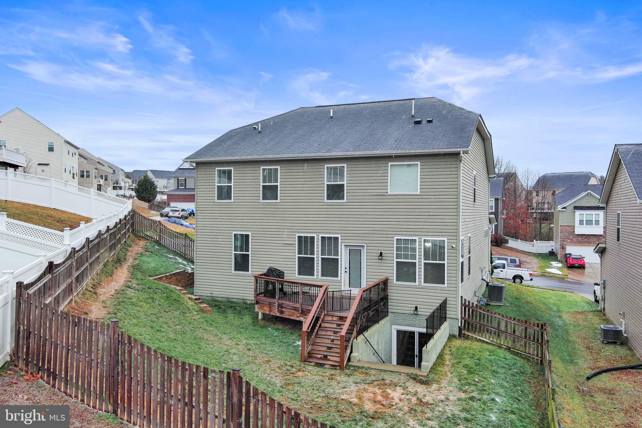 SOUTHGATE - Residential