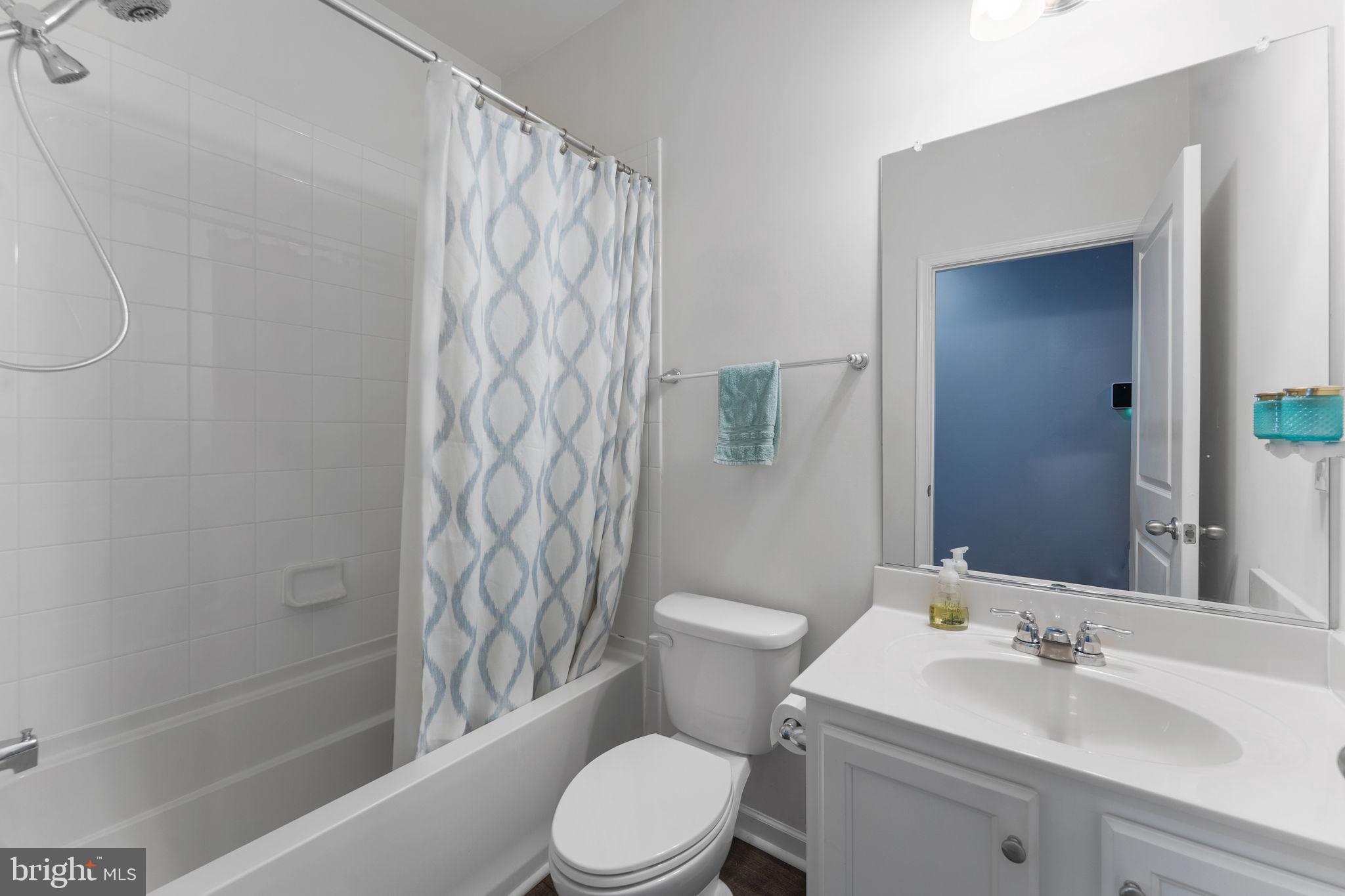 SOUTHGATE - Residential