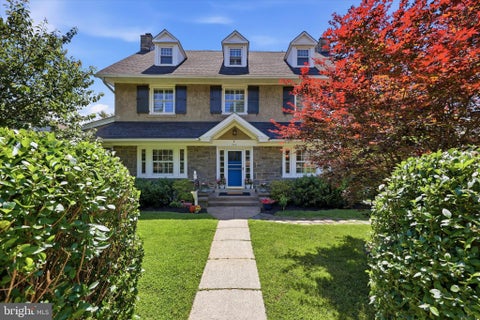 Homes For Sale - 520 N Essex Avenue<br/> NARBERTH, PA 19072