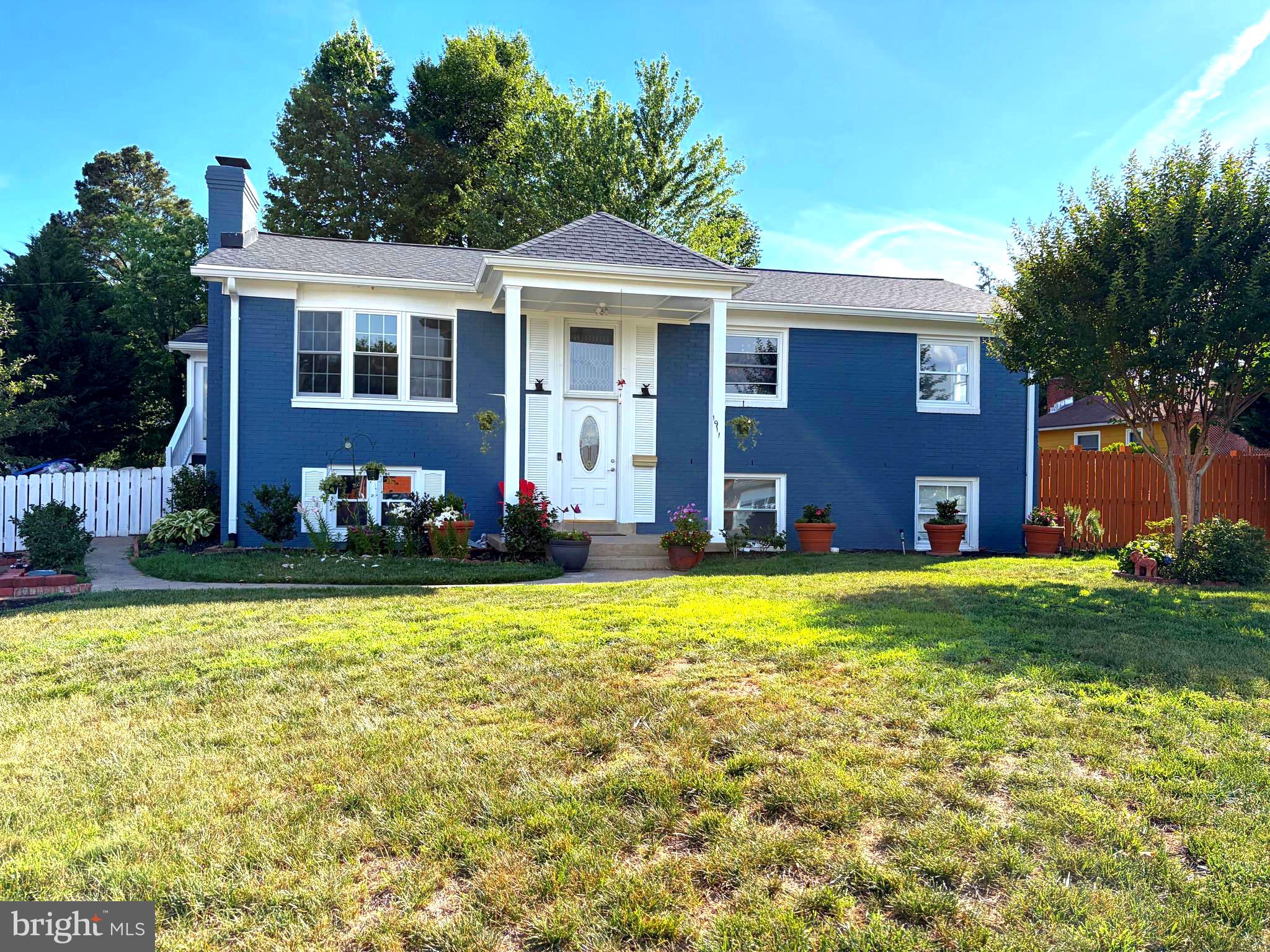 1911 STAFFORD STREET