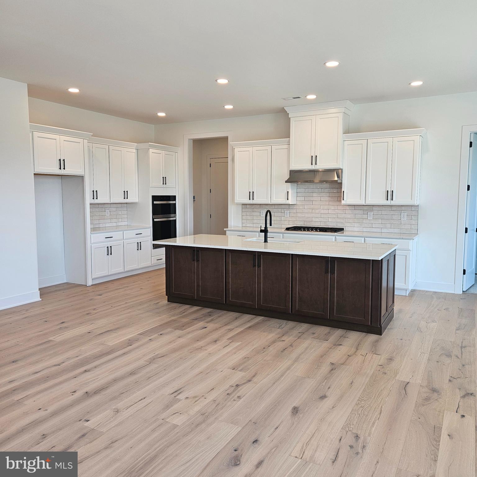 CHARTERFIELD LANDING - Residential