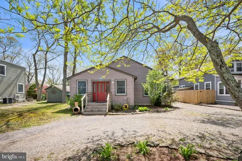 837 Huntington Avenue, Pine Beach, NJ 08741 - MLS#: NJOC2041540