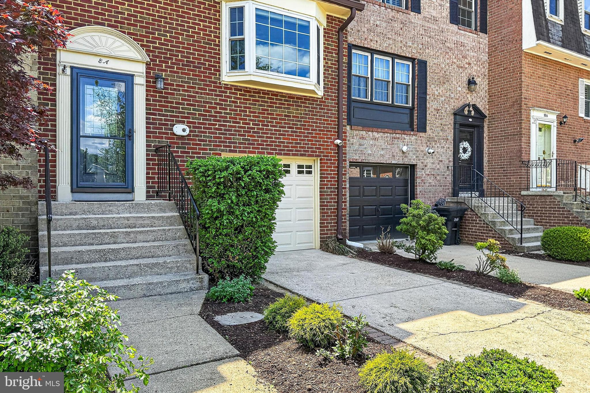 8 W CHAPMAN STREET A