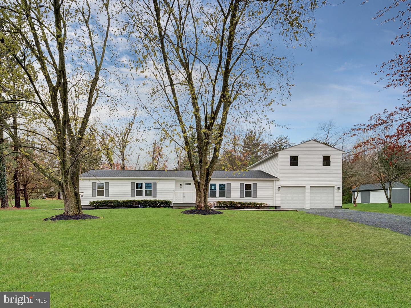 312 N EARLTON ROAD
