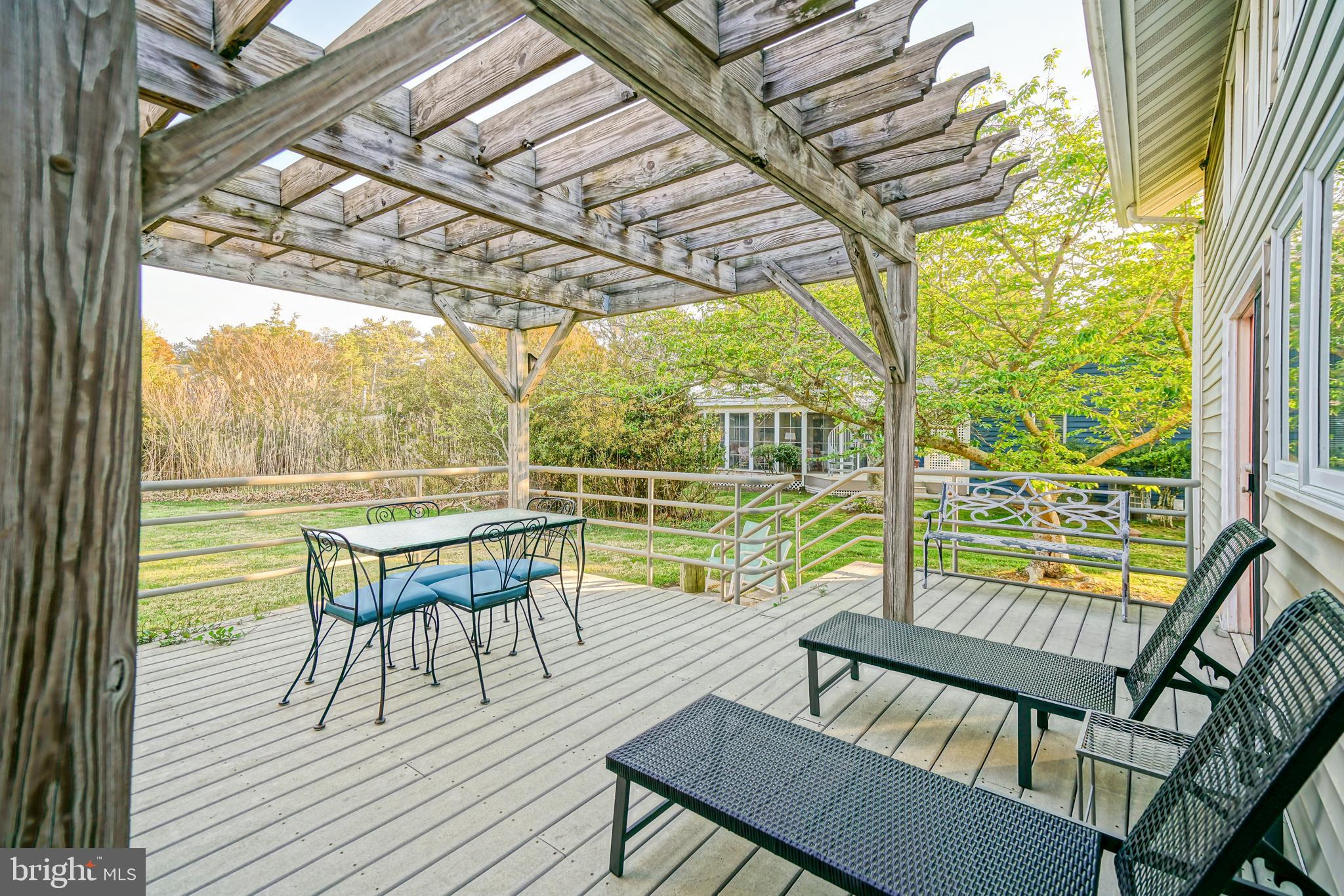 NORTH SHORES - Residential