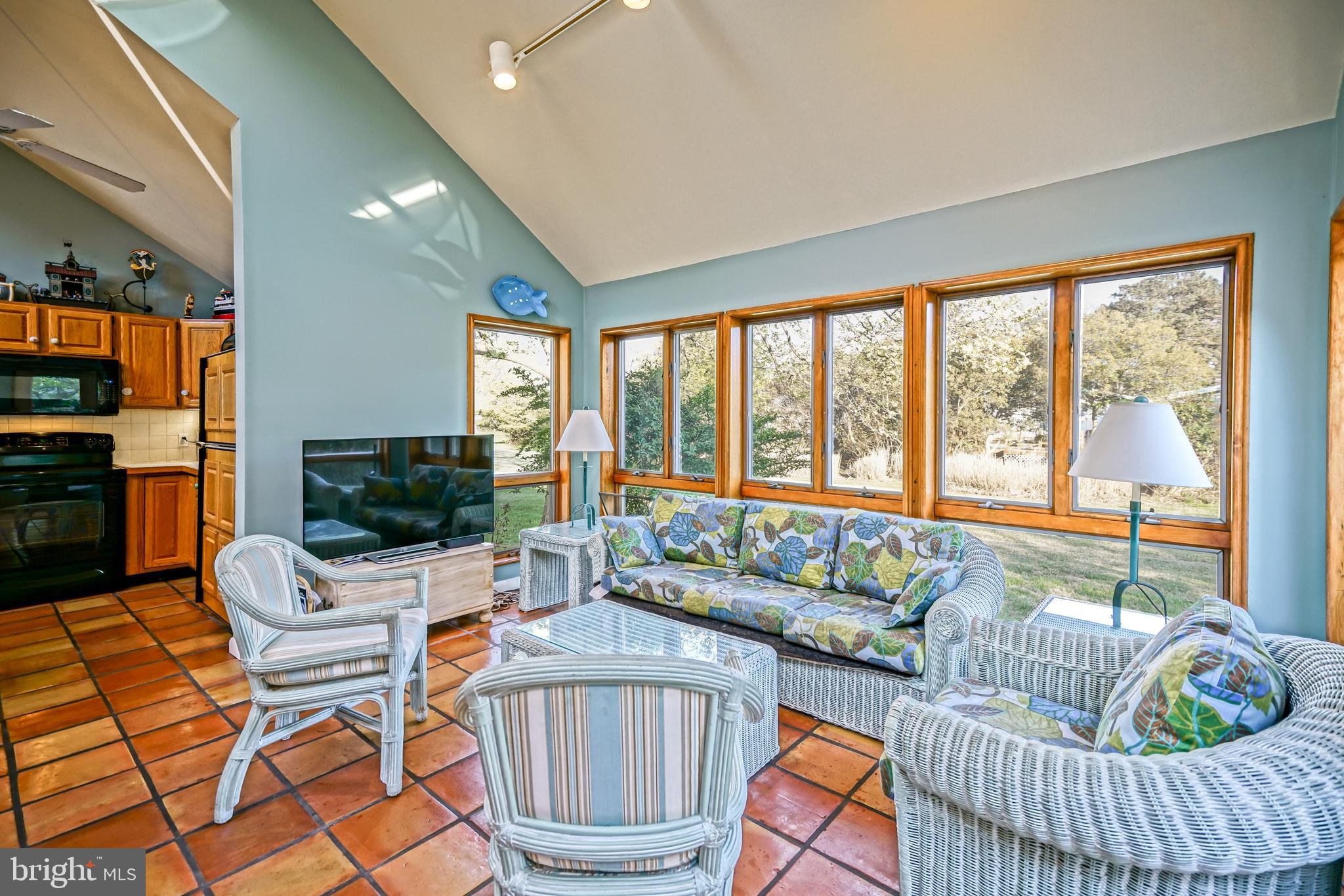 NORTH SHORES - Residential