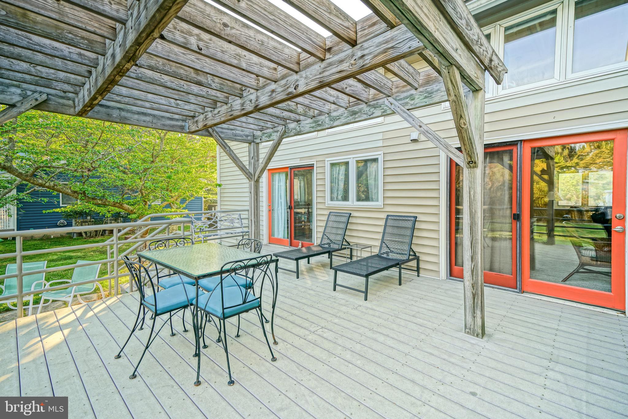 NORTH SHORES - Residential