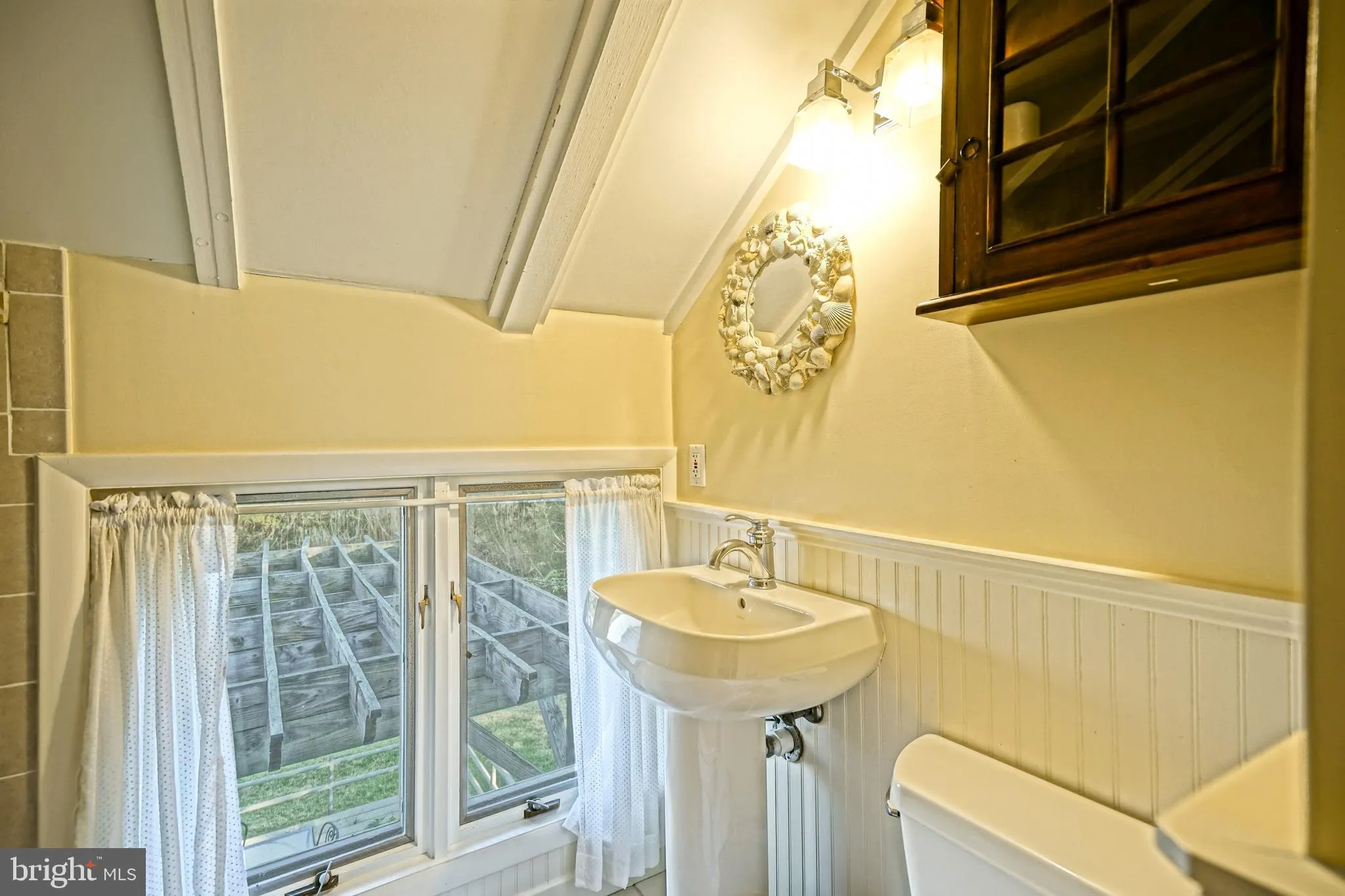 Rehoboth Beach, Delaware 19971, United States, 4 Bedrooms Bedrooms, ,3 BathroomsBathrooms,Residential,Active,121588