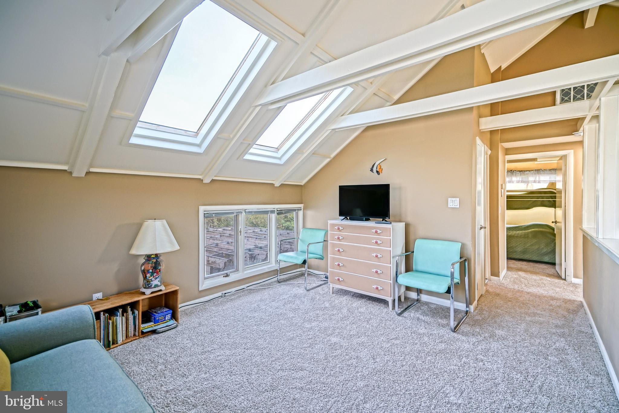 NORTH SHORES - Residential