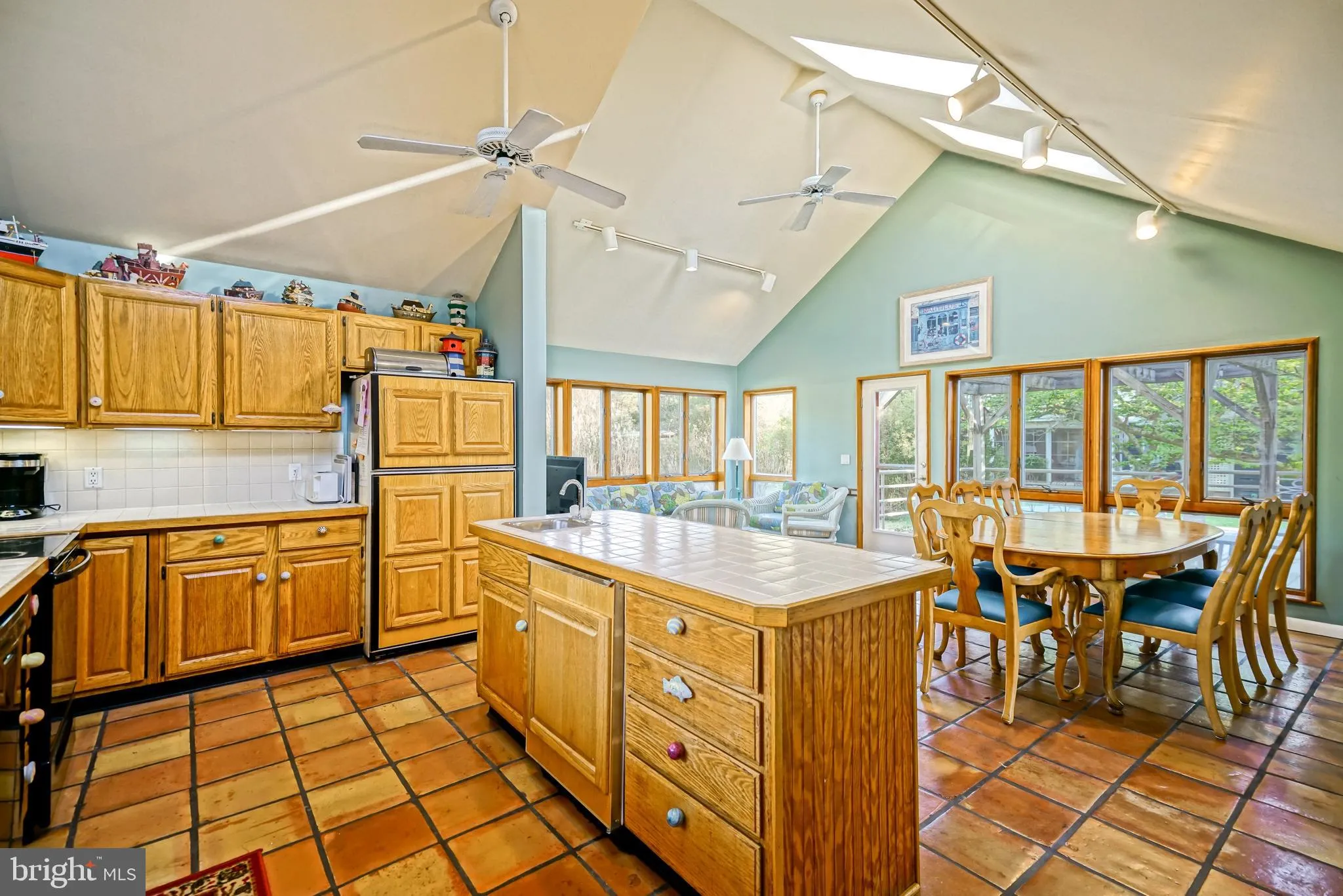 Rehoboth Beach, Delaware 19971, United States, 4 Bedrooms Bedrooms, ,3 BathroomsBathrooms,Residential,Active,121588